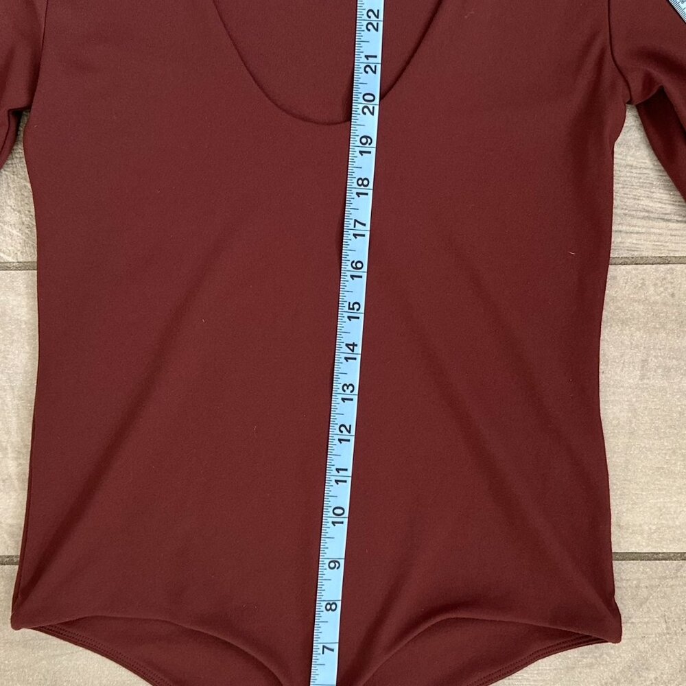NWOT Nuuds Open Back Bodysuit Medium Black Cherry Slimming Bodycon Holiday Top - Picture 9 of 10